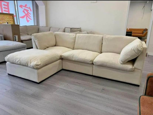 MONIKA Down Filled Midsize Cloud